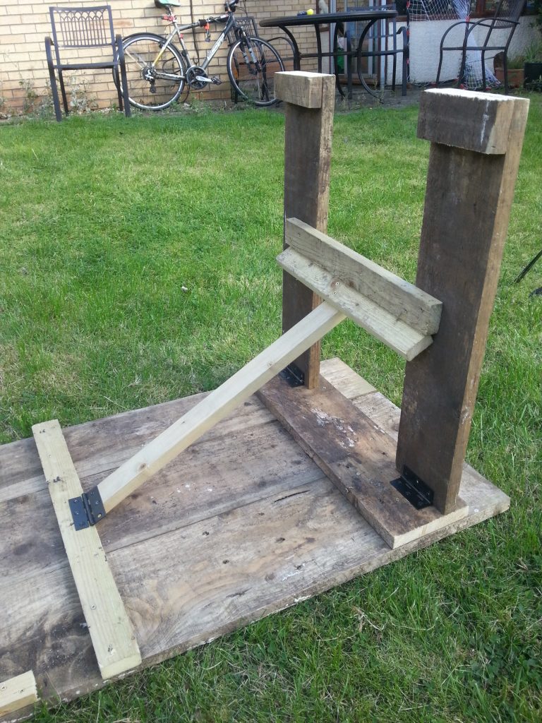 Knife Throwing Board Iceni Design